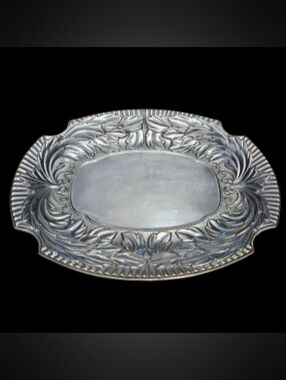 *Wilton Armetale Acanthus Large Oval Serving Tray Platter